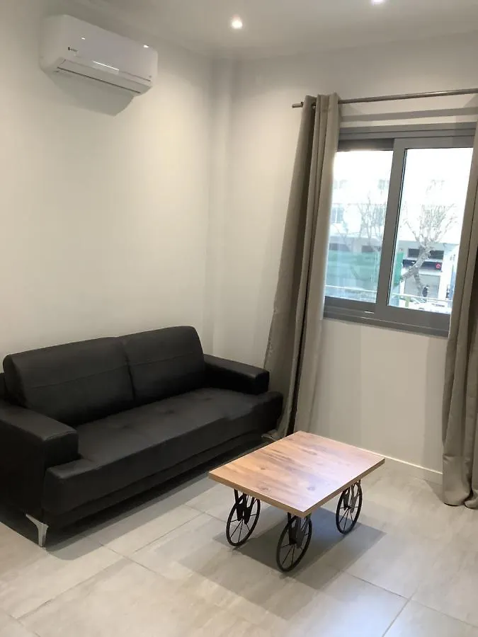 Silver Room New Apartment Thessaloniki Greece